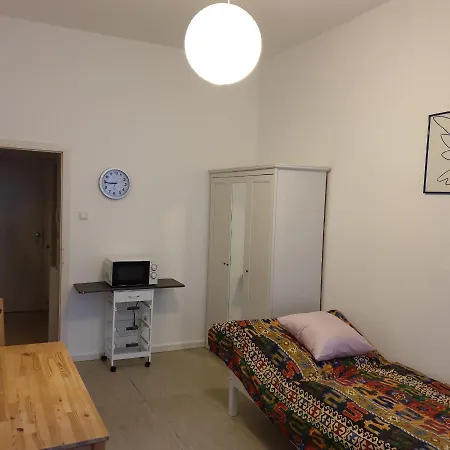 Mehrbett Apartments, Mikrowohnung 아파트 *