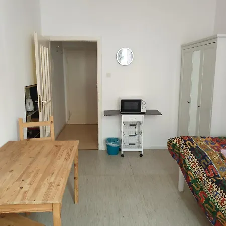 Mehrbett Apartments, Mikrowohnung