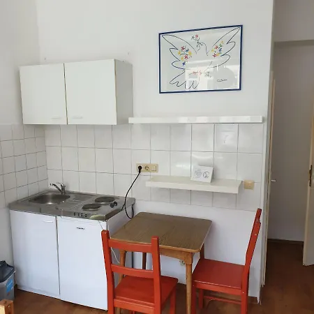 Mehrbett Apartments, Mikrowohnung 아파트 *